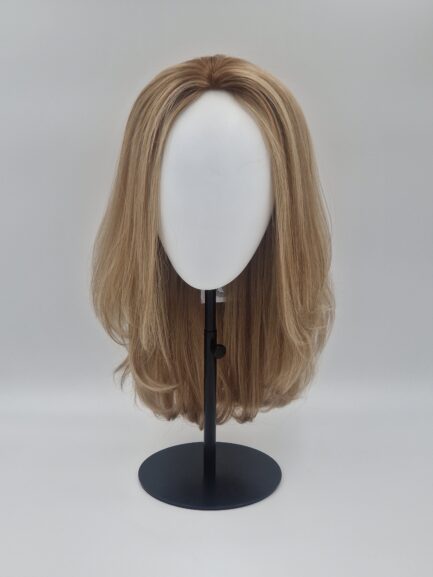 Peruka naturalna mikroskóra 45cm blond z pasemkami 048