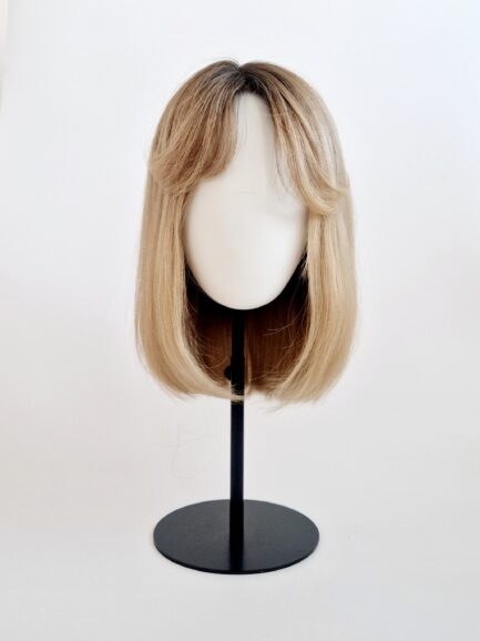 Peruka naturalna full lace blond z grzywką 45cm 504